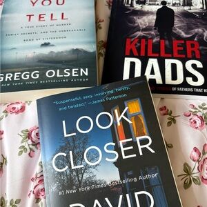 True crime + Thriller books paperback !